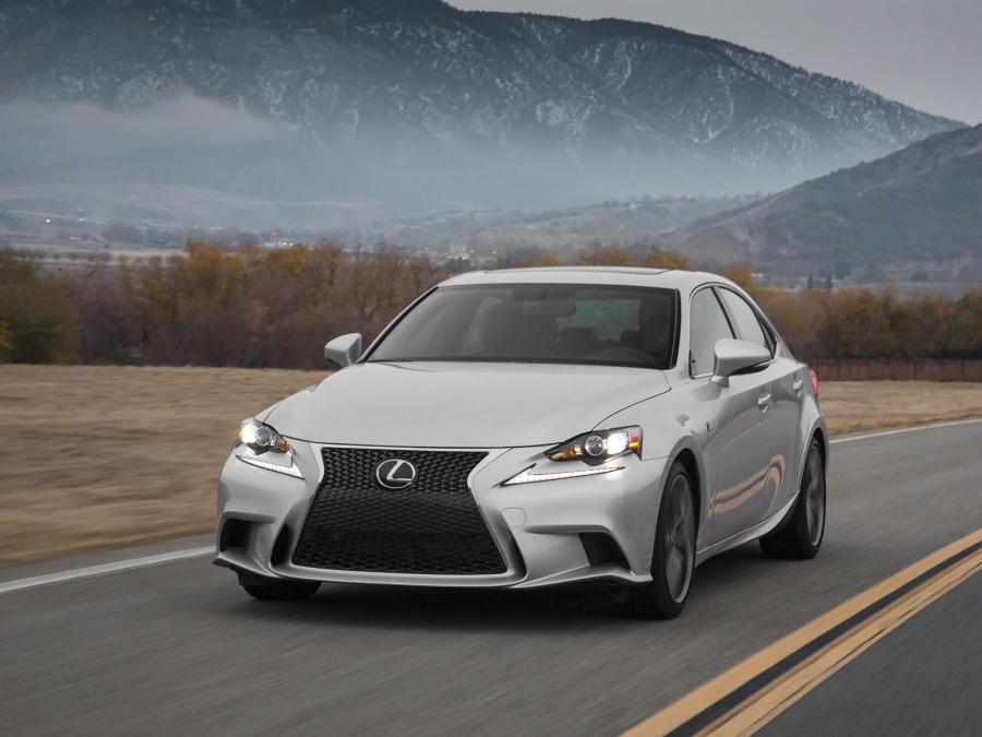  Lexus IS350 F-Sport 2013 года  (фото 11 из 19)
